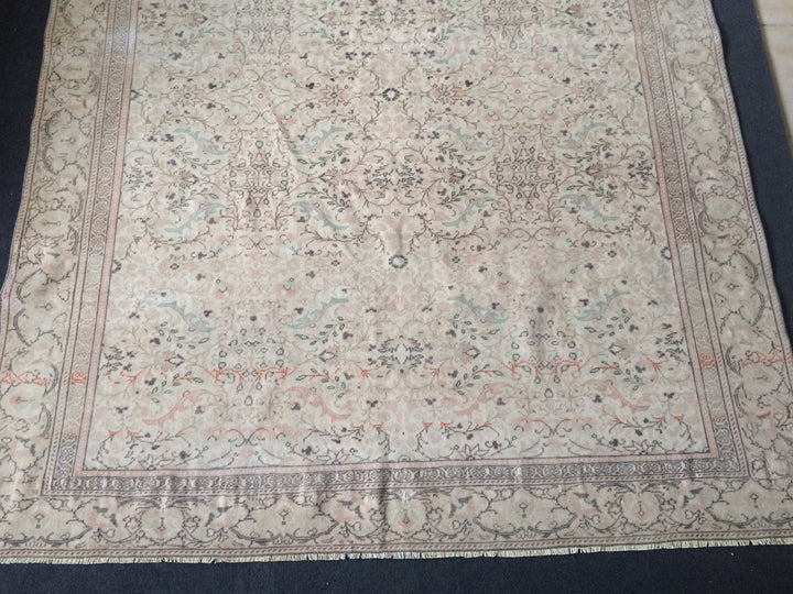 Rust Turkish Oushak Rug 6' x 9' 4" Hand-Knotted close-up