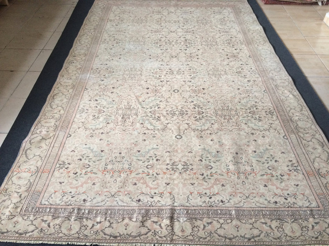 Rust Turkish Oushak Rug 6' x 9' 4" Hand-Knotted pattern