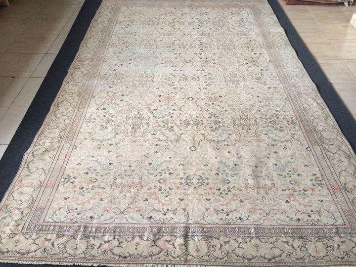 Rust Turkish Oushak Rug 6' x 9' 4" Hand-Knotted pattern