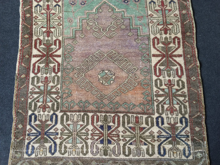 Turkish Runner Rug 3' 7" x 5' 5" Hand-Knotted pattern