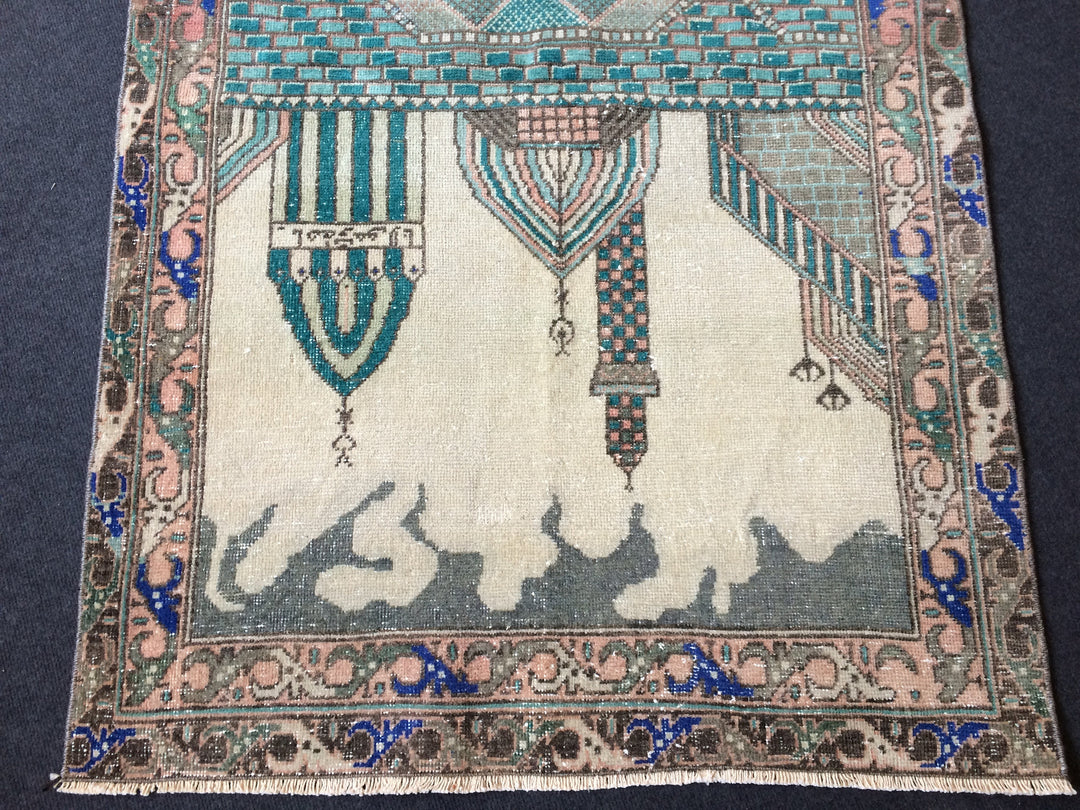 Vintage Vintage Turkish Rug 3' 4" x 5' 4" - No. WR12621