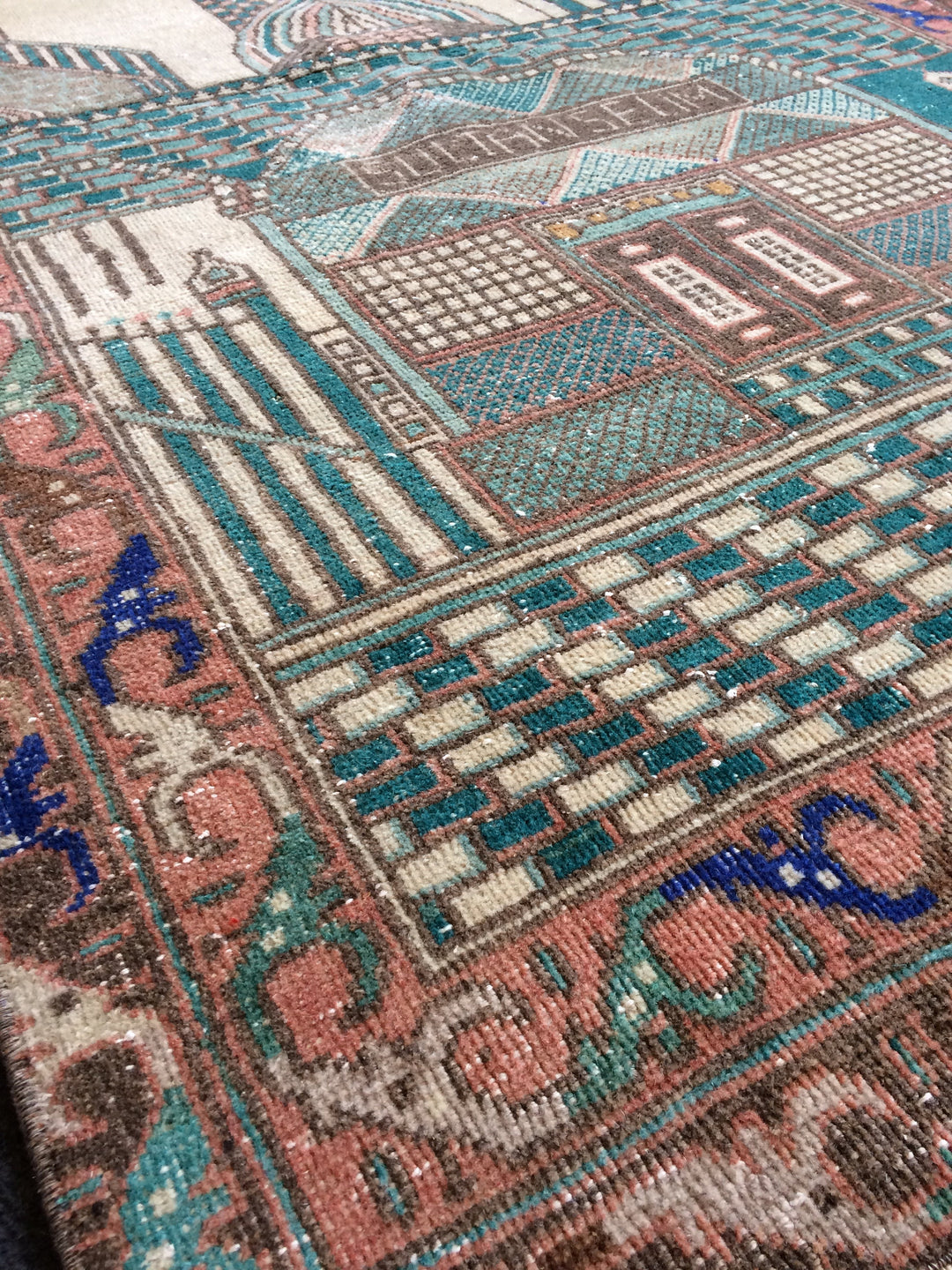 Vintage Vintage Turkish Rug 3' 4" x 5' 4" - No. WR12621