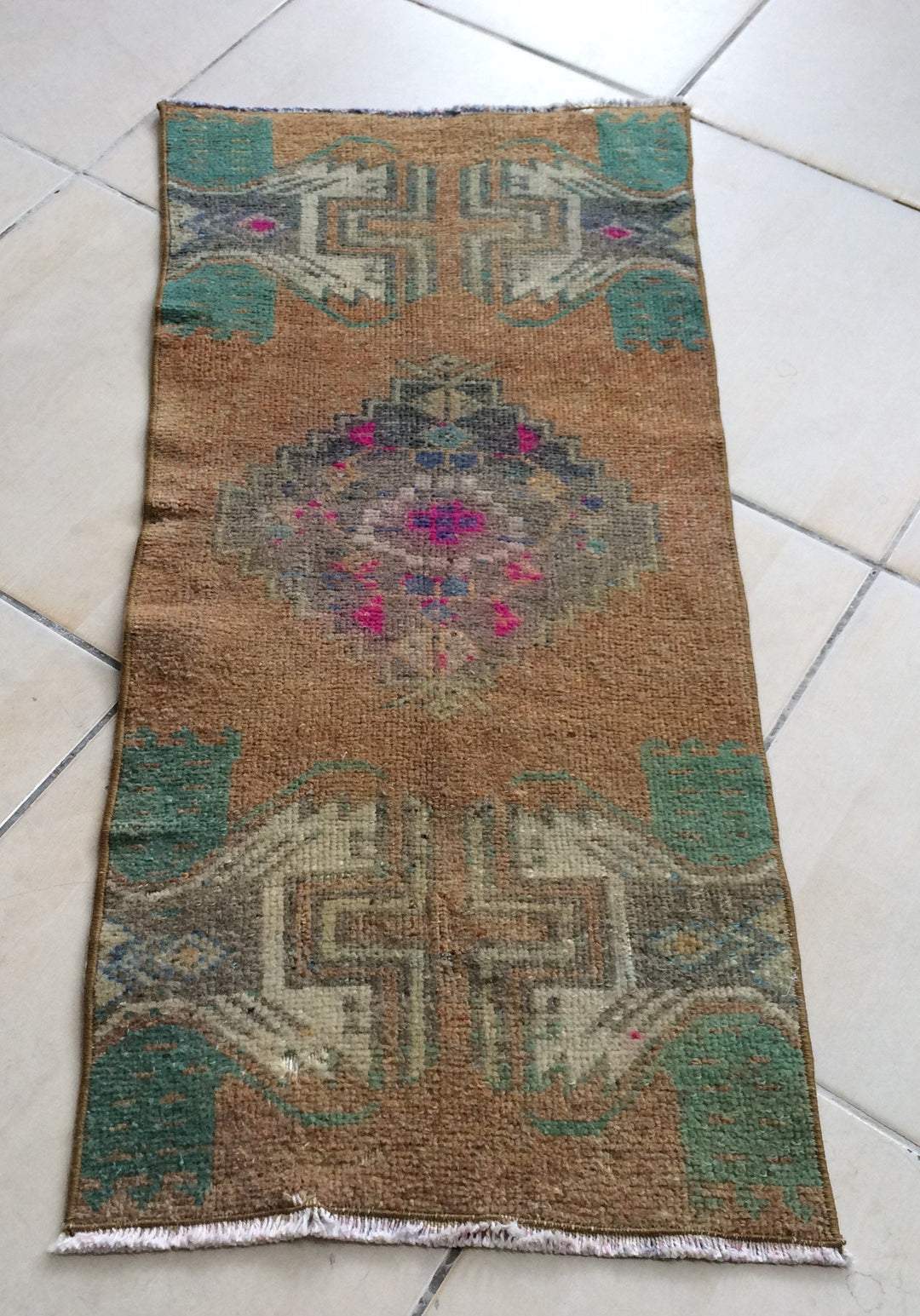 Turkish Oushak Rug 2'6" x 8'0" Hand-Knotted view