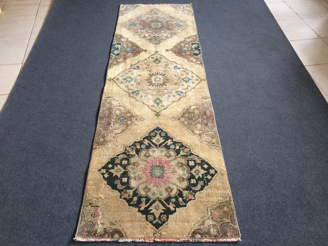 Turkish Oushak Rug Runner Hand-Knotted detail