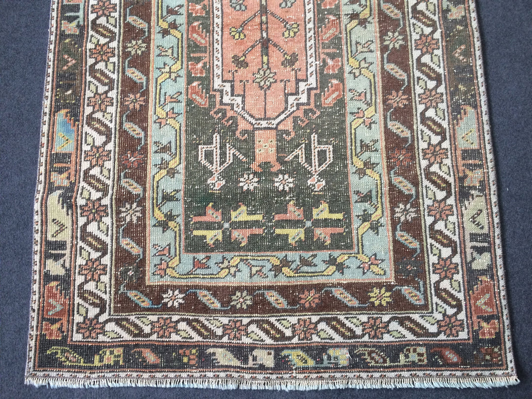 Turkish Oushak Rug 2'7" x 8'1" Hand-Knotted pattern