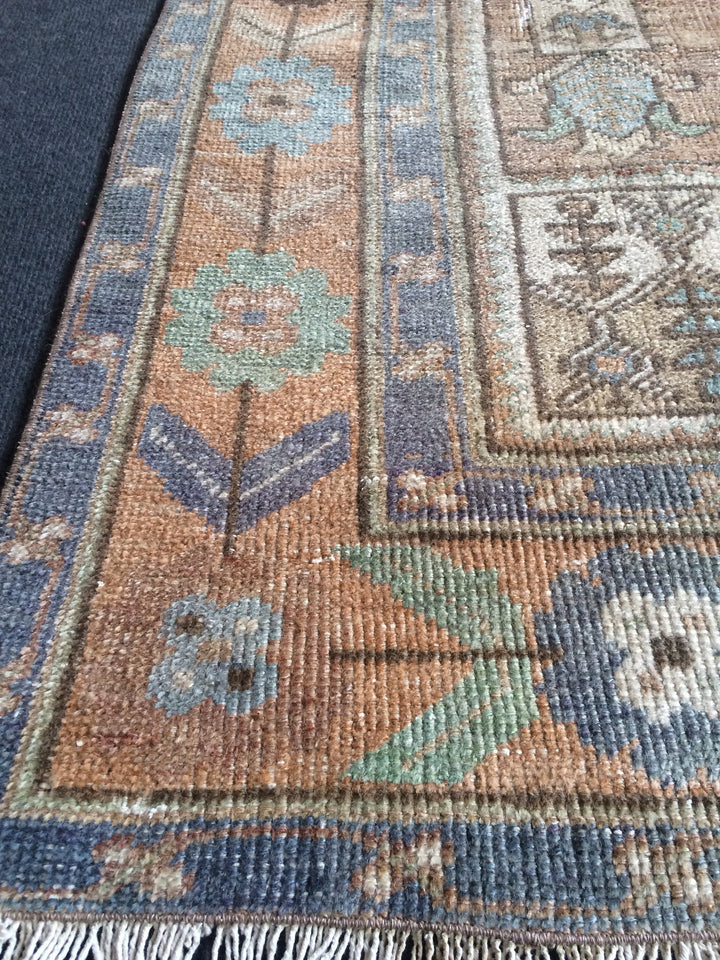 Rust Turkish Oushak Rug Hand-Knotted texture