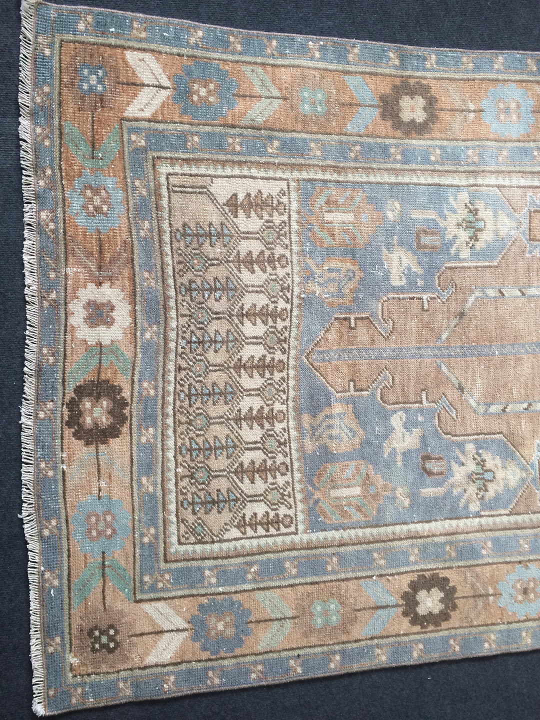 Rust Turkish Oushak Rug Hand-Knotted pattern