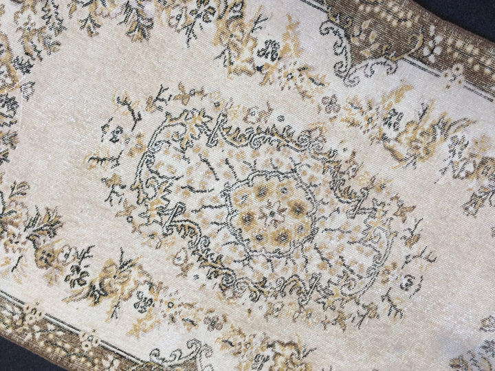 Rust Turkish Runner Rug 4' x 6' 11" Hand-Knotted pattern