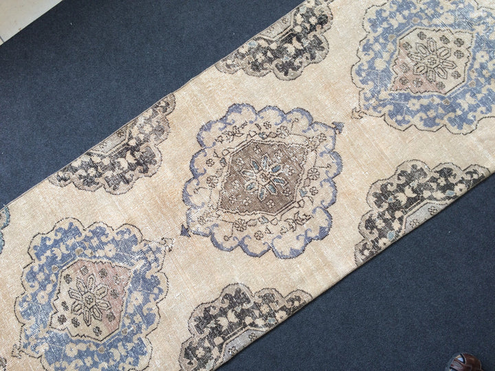 Beige Turkish Runner Rug 2' 11" x 12' 7" Hand-Knotted pattern