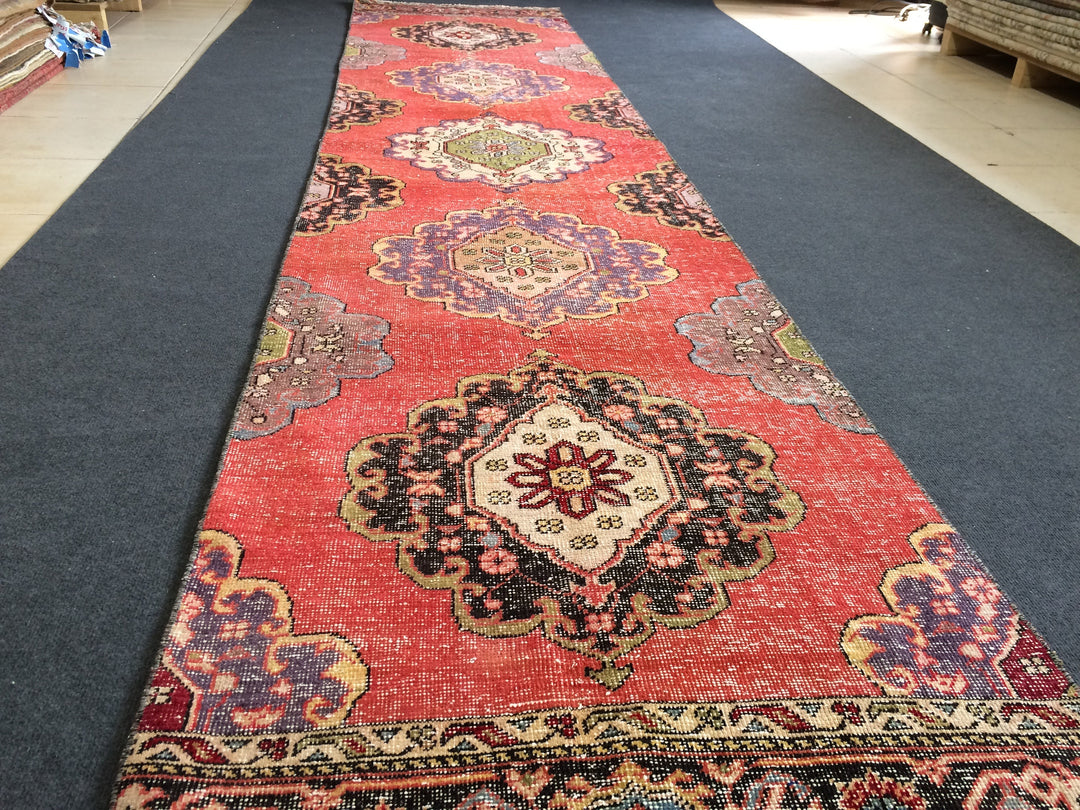 Turkish Runner Rug 2' 1" x 13' Hand-Knotted detail