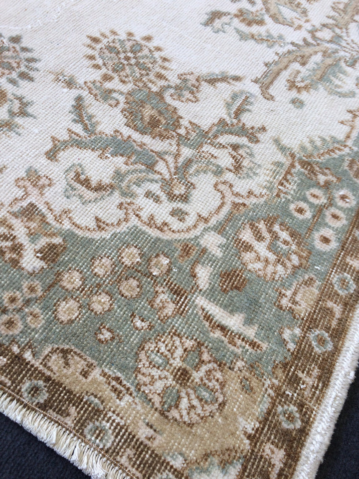 Rust Turkish Oushak Rug 2'7" x 10'1" Hand-Knotted reverse