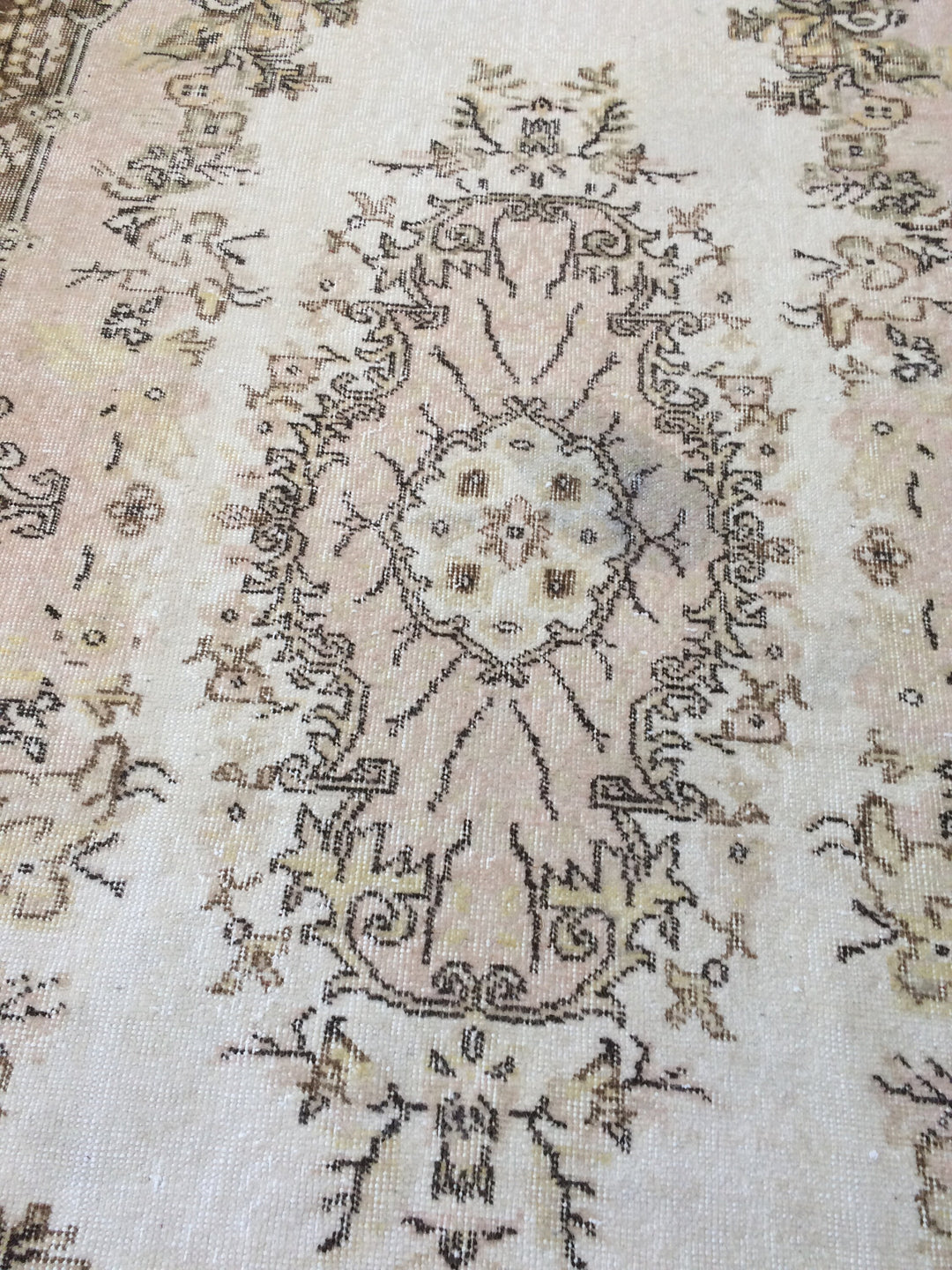 Turkish Oushak Rug 2'7" x 10'1" Hand-Knotted reverse