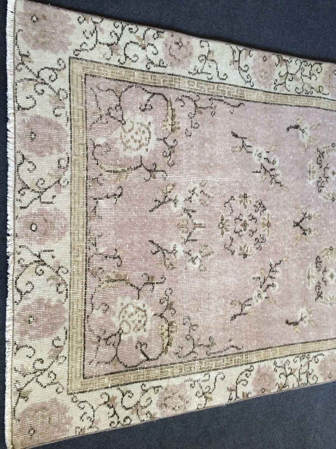 Rust Turkish Oushak Rug 2'8" x 9'11" Hand-Knotted close-up
