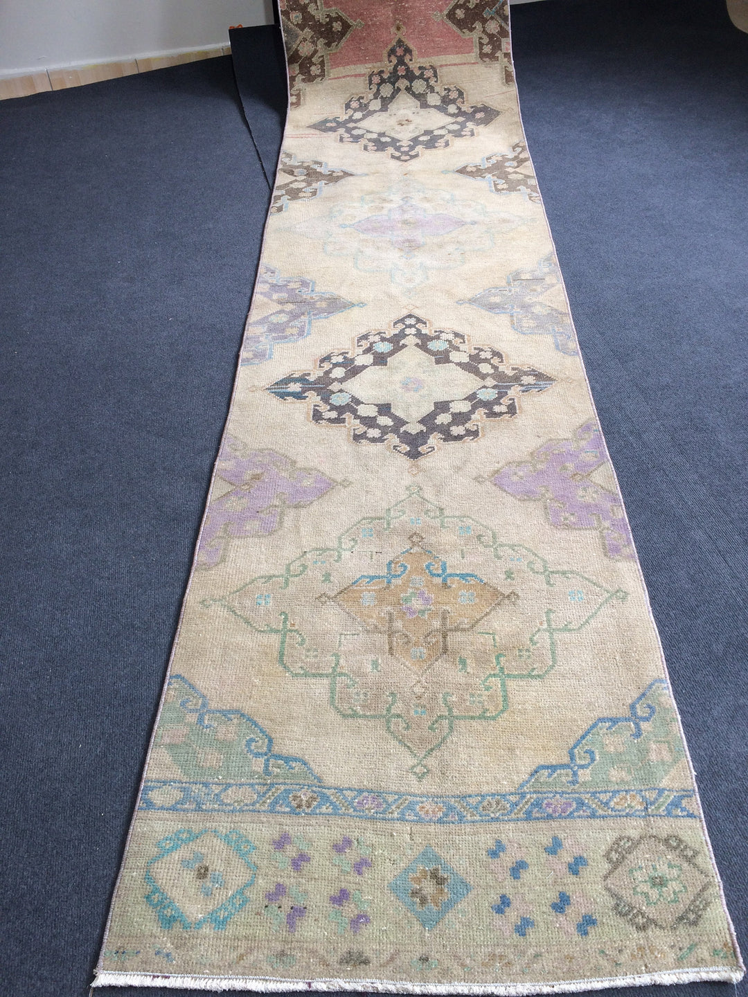 Beige Turkish Runner Rug 2' 8" x 13' 6" Hand-Knotted pattern
