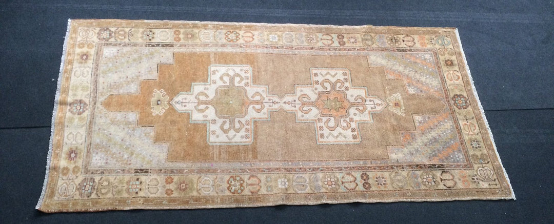 Gold Turkish Oushak Rug 2'7" x 9'10" Hand-Knotted | No. WR92924