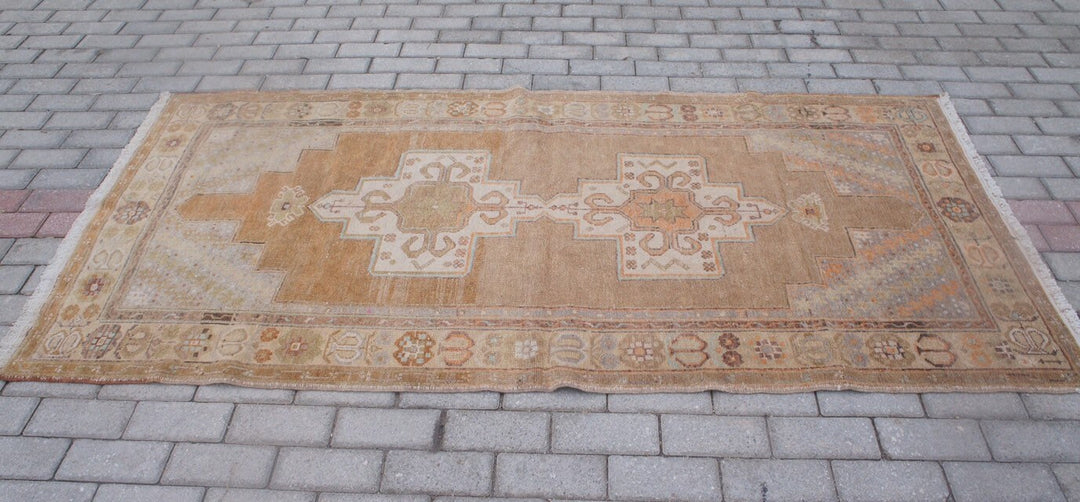 Gold Turkish Oushak Rug 2'7" x 9'10" Hand-Knotted | No. WR92924