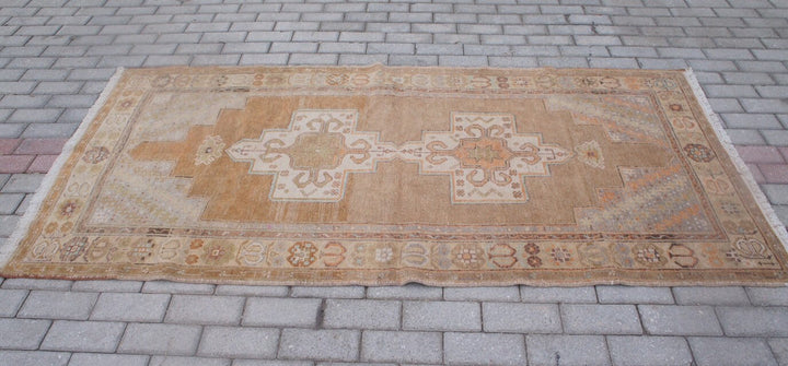 Gold Turkish Oushak Rug 2'7" x 9'10" Hand-Knotted | No. WR92924