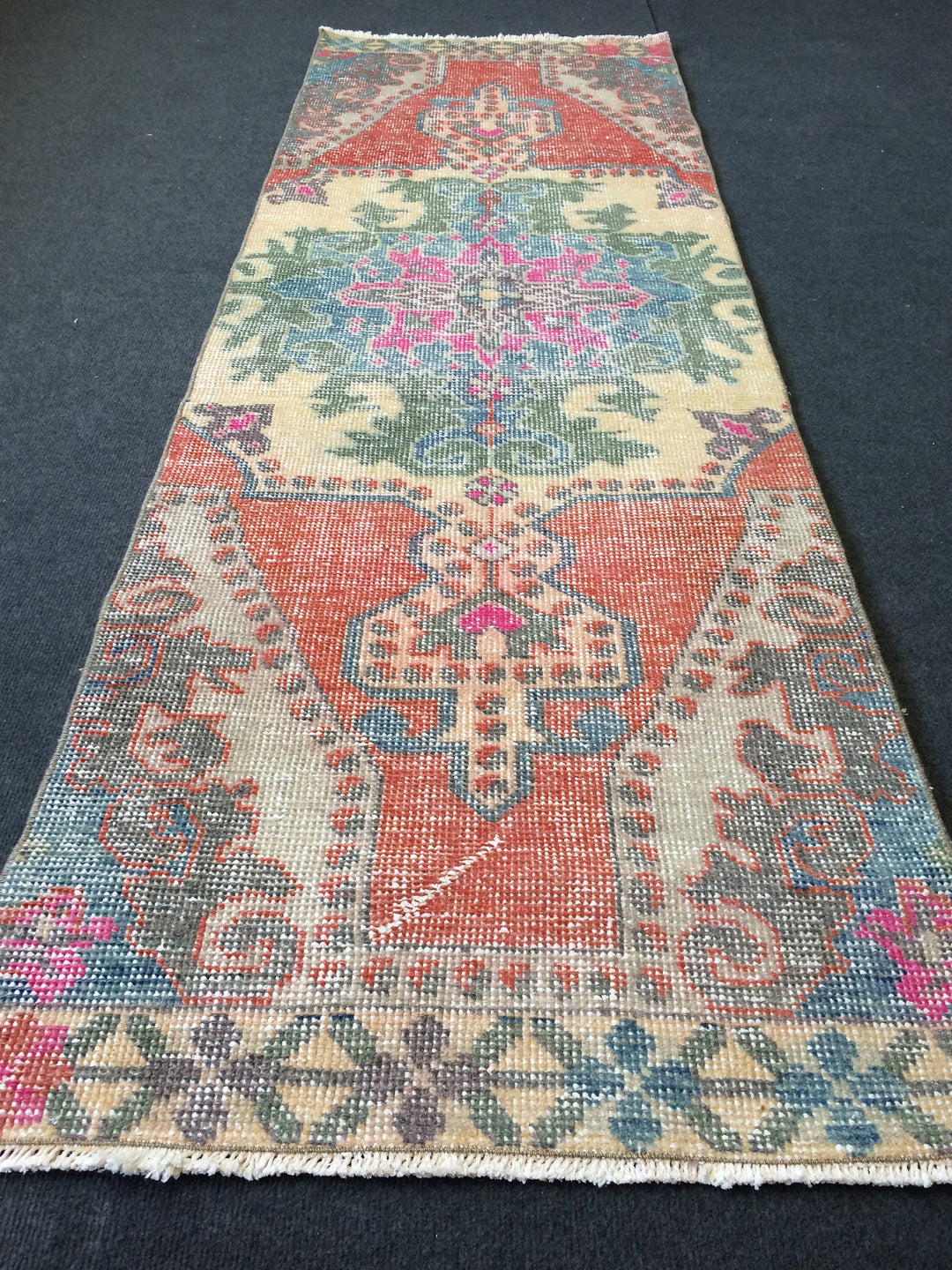 Turkish Oushak Runner Rug 2'8" x 10'1" Hand-Knotted detail