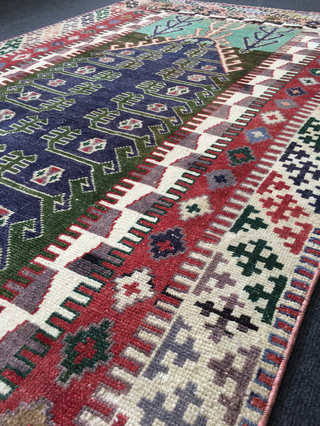 Rust Turkish Oushak Rug Runner Hand-Knotted texture