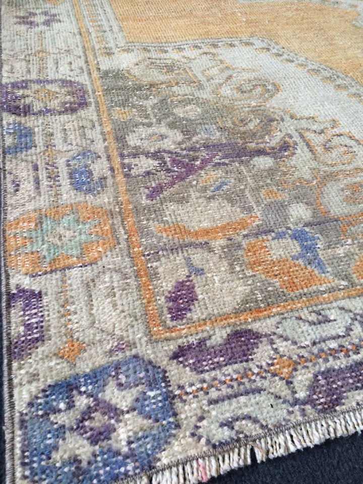 Turkish Oushak Runner Rug 2'7" x 9'10" Hand-Knotted close-up
