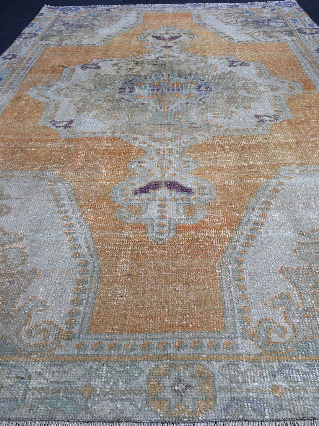 Turkish Oushak Runner Rug 2'7" x 9'10" Hand-Knotted border