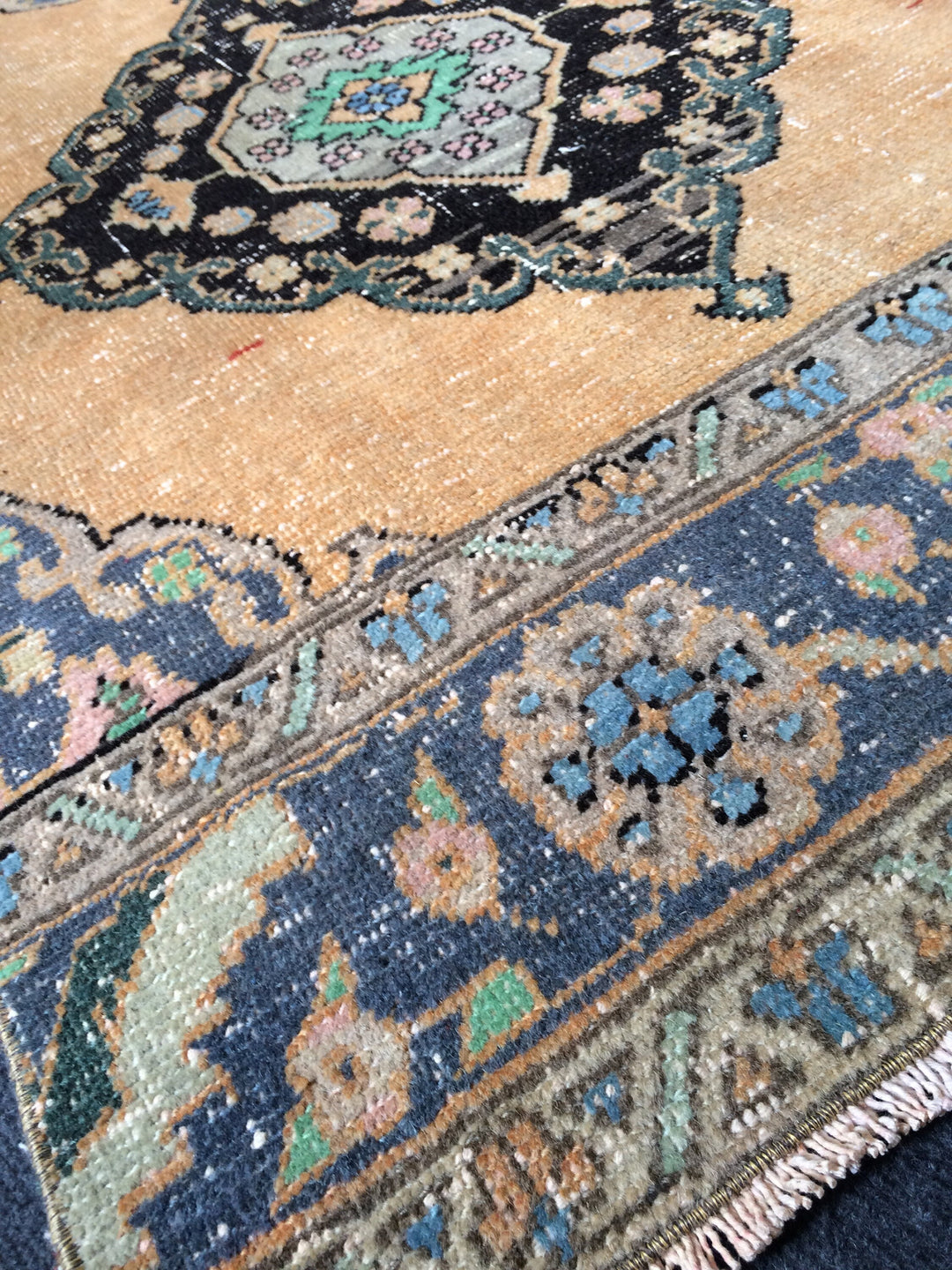 Runner Runner Rug 2' 10" x 13' - No. WR15845