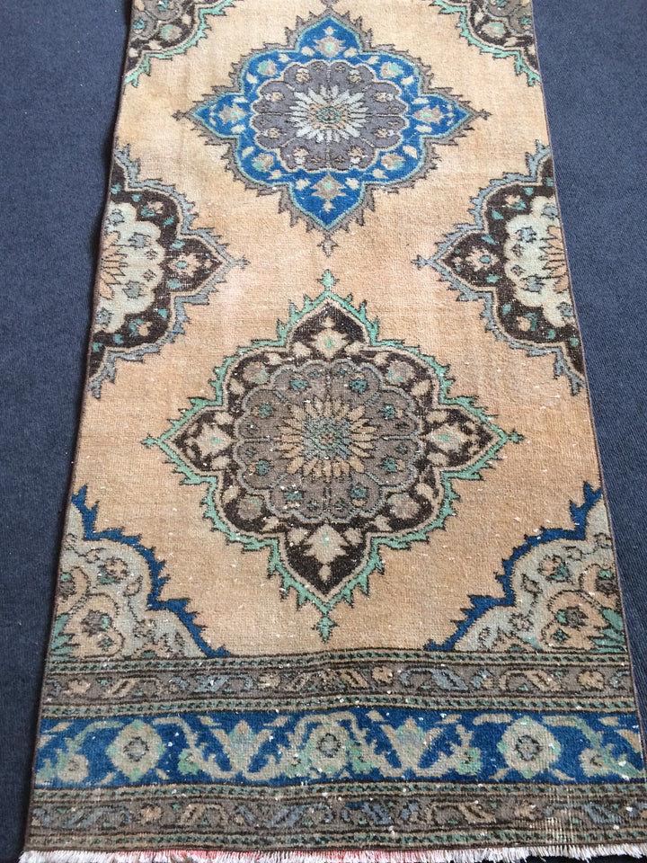 Turkish Runner Rug 2' 10" x 12' 6" Hand-Knotted pattern