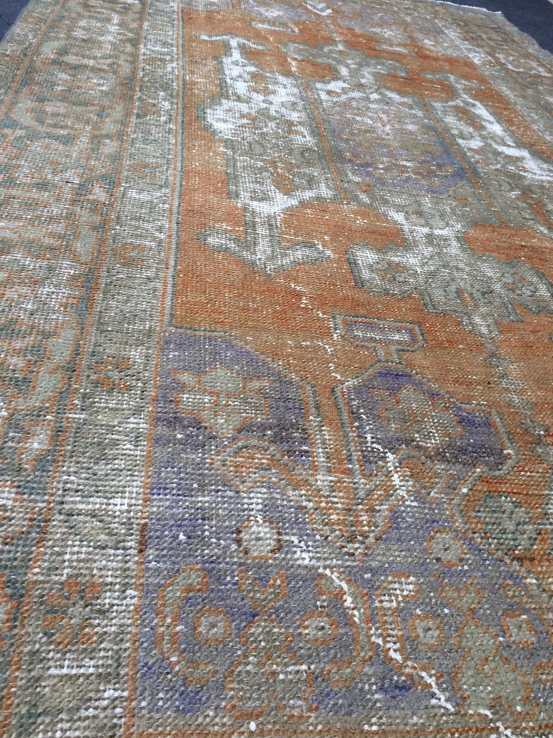 Turkish Oushak Rug 5' x 8' 7" Hand-Knotted texture