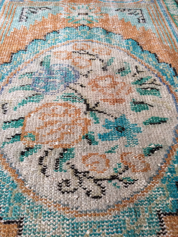 Beige Turkish Distressed Runner Rug 2' 10" x 5' Hand-Knotted | No. WR37080