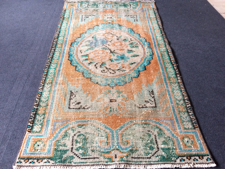 Beige Turkish Distressed Runner Rug 2' 10" x 5' Hand-Knotted | No. WR37080