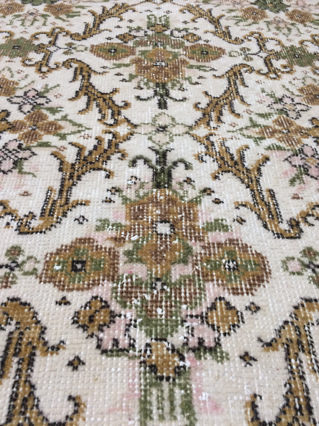 Rust Turkish Runner Rug 4' x 7' Hand-Knotted field