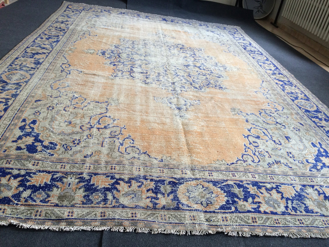 Beige Turkish Runner Rug 7' 8" x 11' Hand-Knotted | No. WR69073