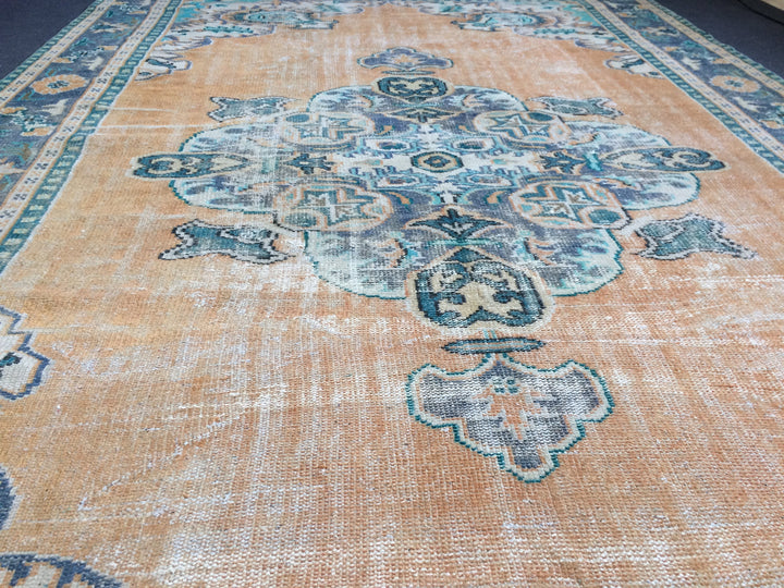 Beige Turkish Runner Rug 7' x 11' 5" Hand-Knotted border
