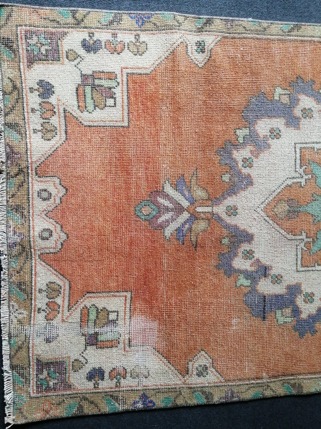 Beige Turkish Runner Rug 3' 7" x 6' Hand-Knotted pattern