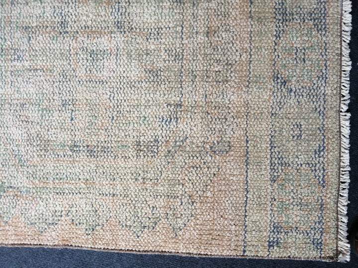 Beige Turkish Runner Rug 2' 10" x 11' Hand-Knotted pattern