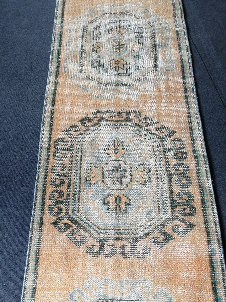 Beige Turkish Runner Rug 2' 8" x 11' 10" Hand-Knotted close-up
