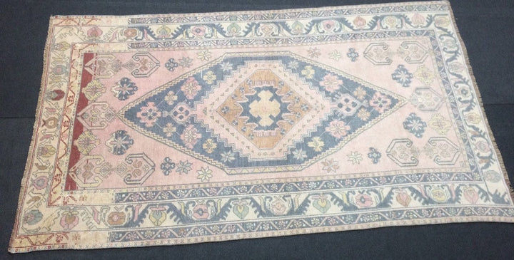 Turkish Oushak Rug 4' x 8' Hand-Knotted detail