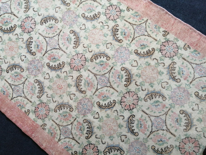 Rust Turkish Oushak Rug 4' x 6' 5" Hand-Knotted pattern
