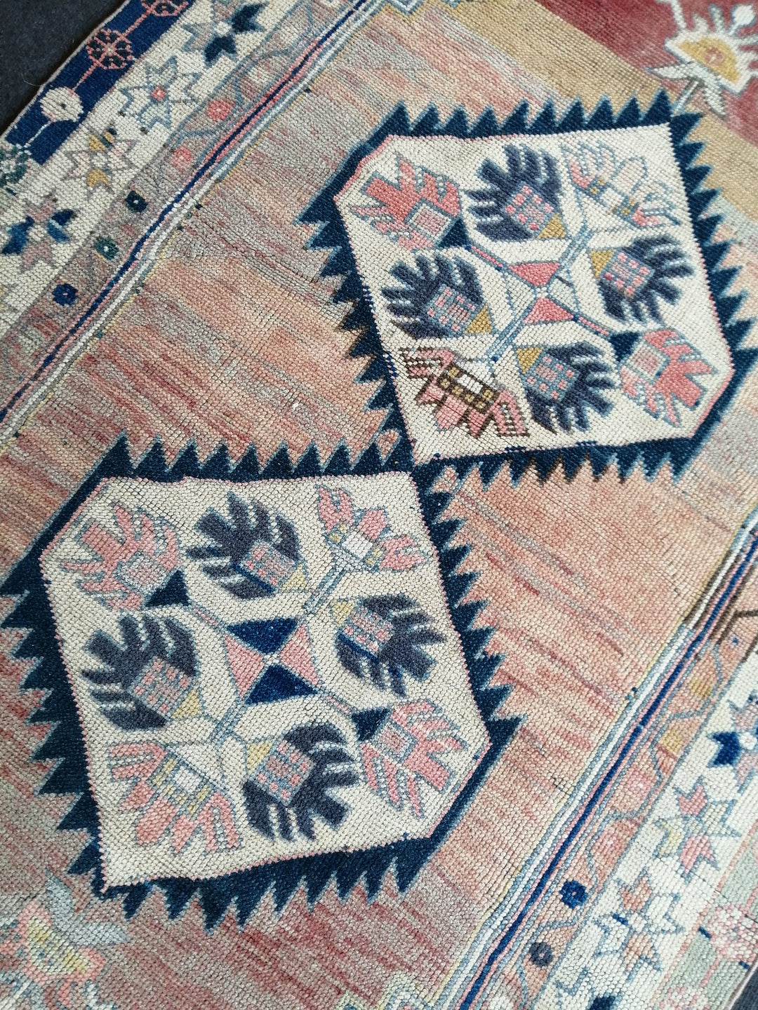 Rust Turkish Oushak Rug 4' x 7' 6" Hand-Knotted border