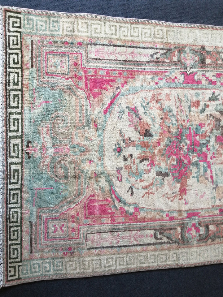 Rust Turkish Vintage Rug Hand-Knotted border