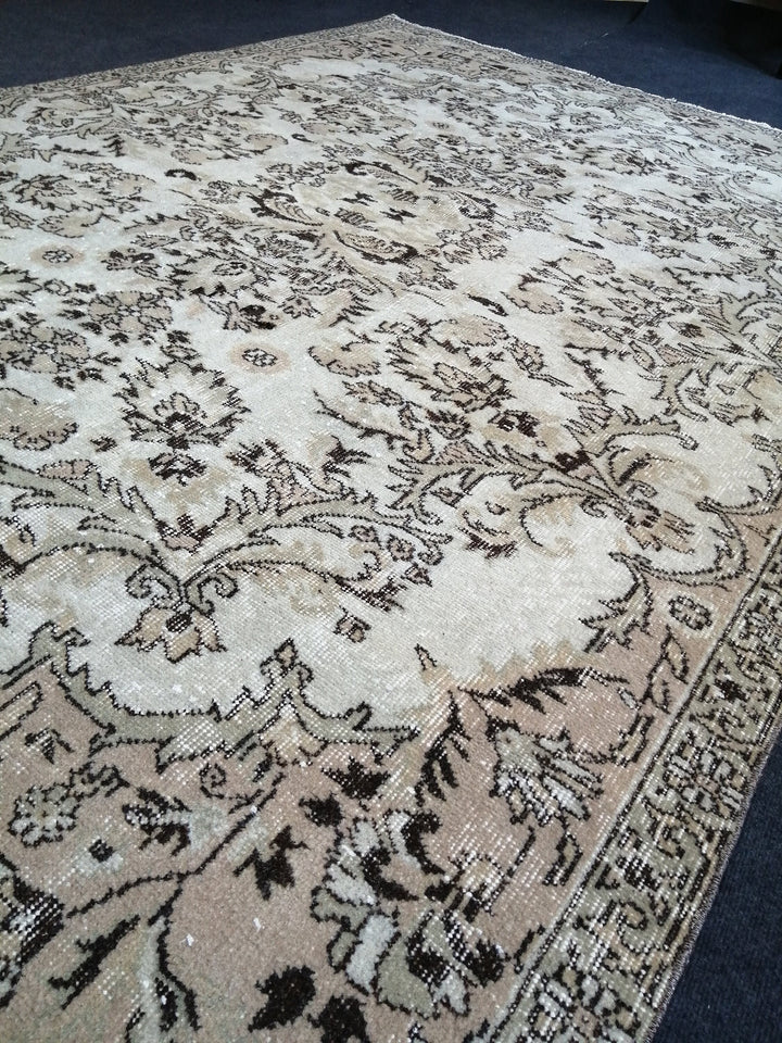 Rust Turkish Oushak Rug 6' 5" x 10' Hand-Knotted reverse