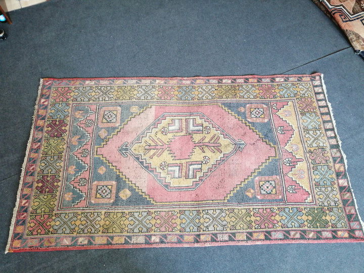 Turkish Oushak Rug Runner Hand-Knotted field