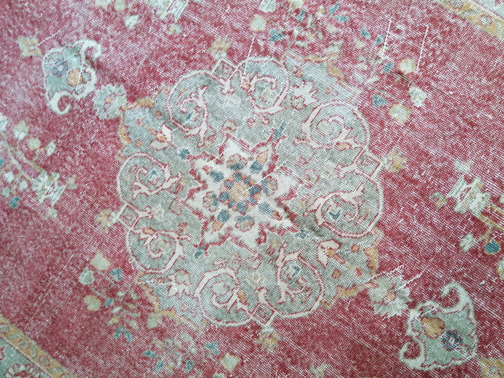 Turkish Oushak Rug 6' 4" x 9' 8" Hand-Knotted close-up
