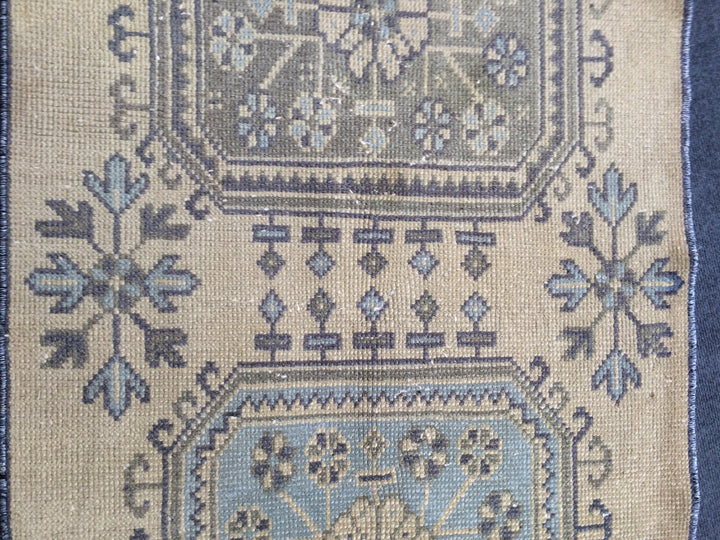 Beige Turkish Runner Rug 8' x 12' Hand-Knotted | No. WR96017