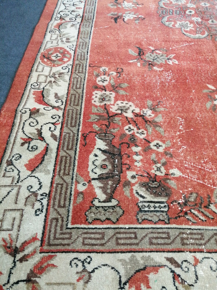 Turkish Oushak Rug 6' 10" x 10' 4" Hand-Knotted texture