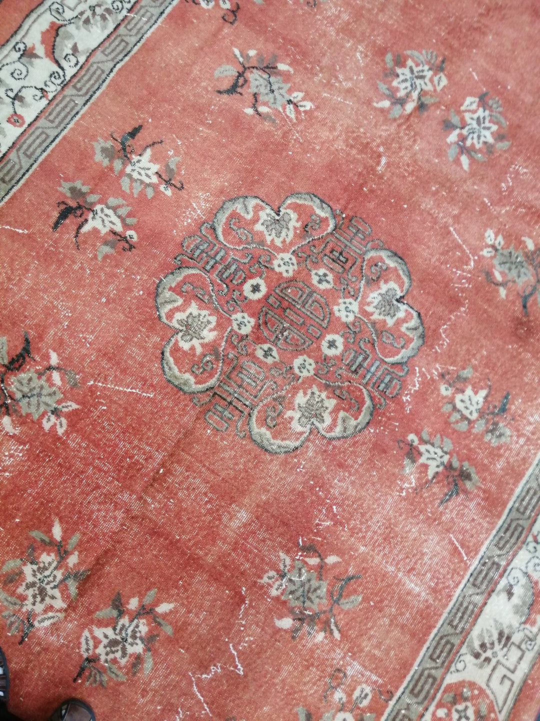Turkish Oushak Rug 6' 10" x 10' 4" Hand-Knotted border