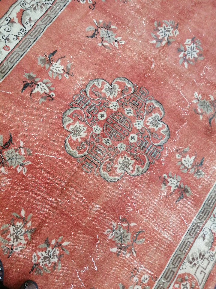 Turkish Oushak Rug 6' 10" x 10' 4" Hand-Knotted border