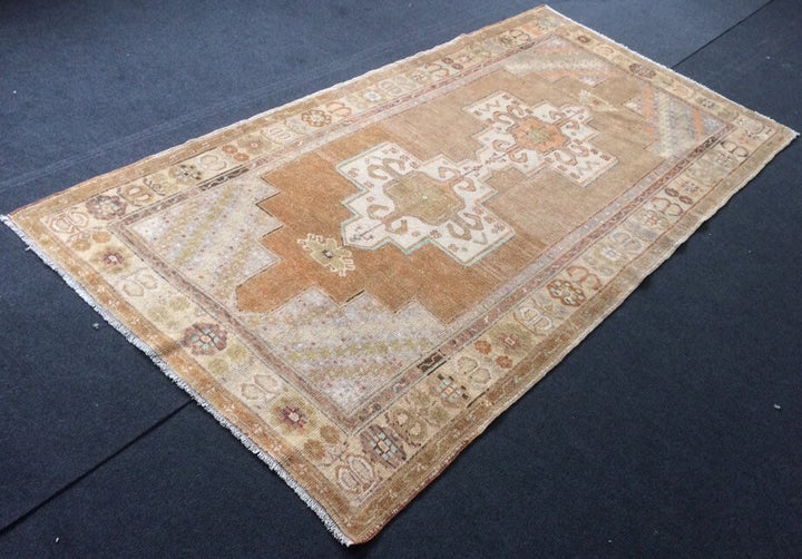 Gold Turkish Oushak Rug 2'7" x 9'10" Hand-Knotted | No. WR92924