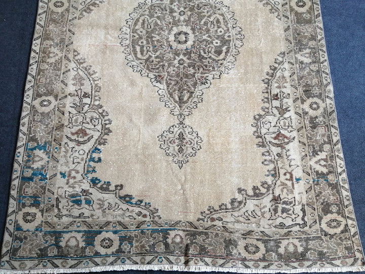 Beige Turkish Oushak Rug 5' 4" x 8' Hand-Knotted view