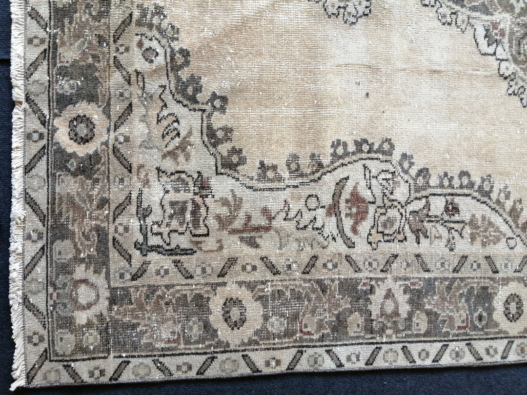 Beige Turkish Oushak Rug 5' 4" x 8' Hand-Knotted reverse